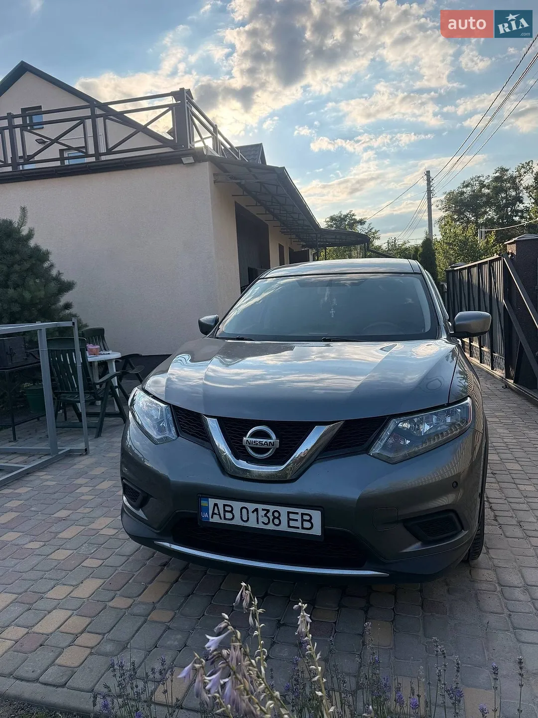Nissan Rogue, 2016