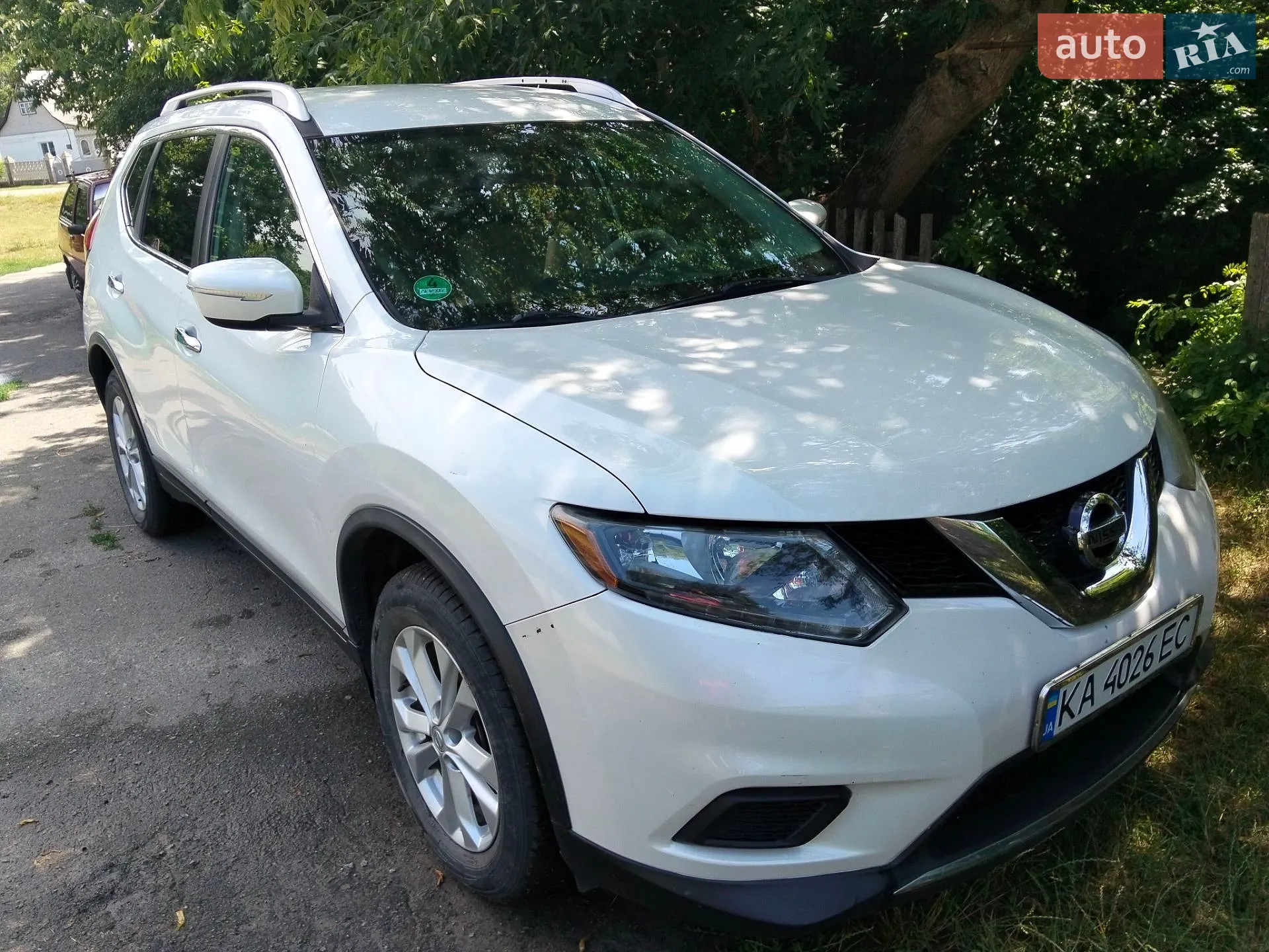 Nissan Rogue, 2015