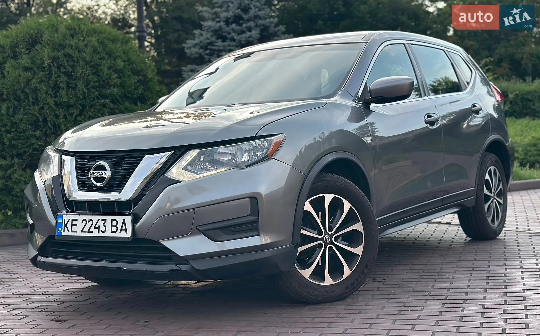 Nissan Rogue, 2016