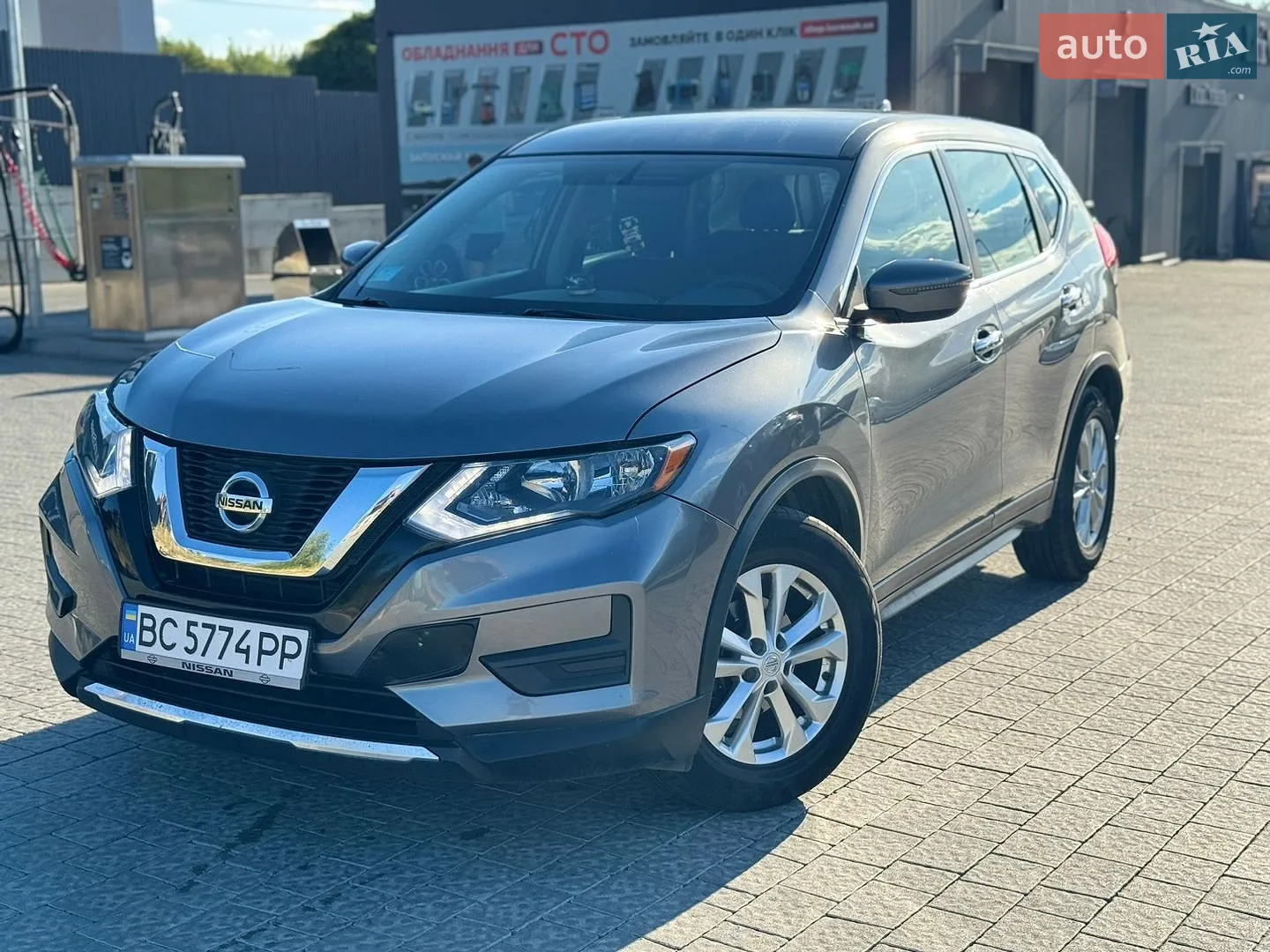 Nissan Rogue, 2017