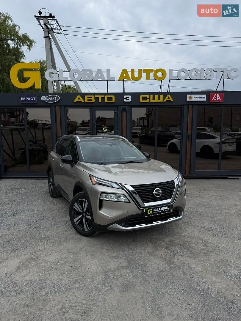 Nissan Rogue, 2020