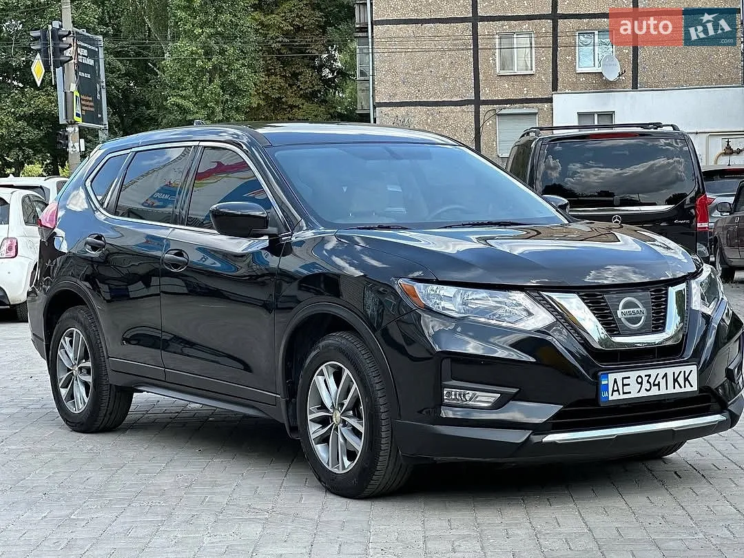 Nissan Rogue, 2017