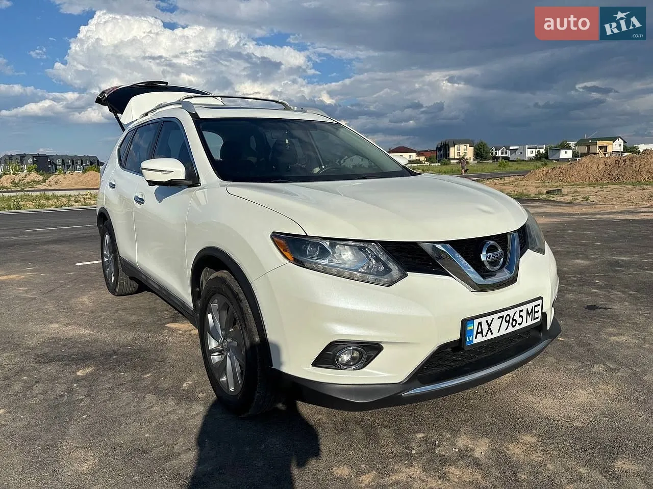 Nissan Rogue, 2014
