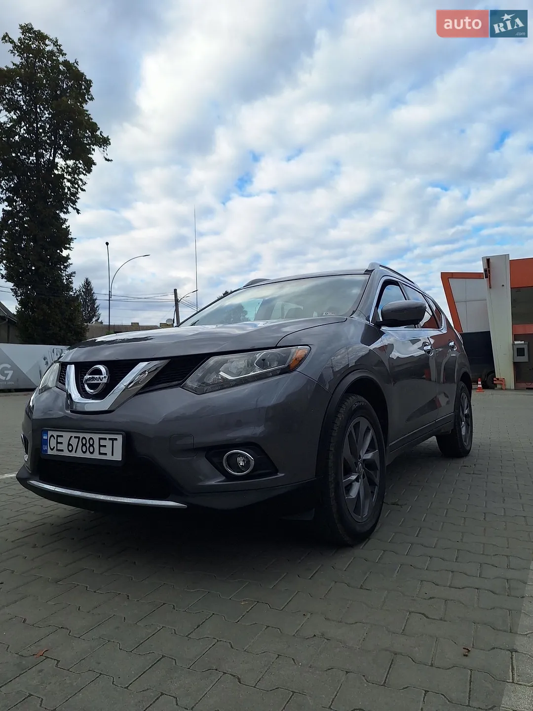 Nissan Rogue, 2016