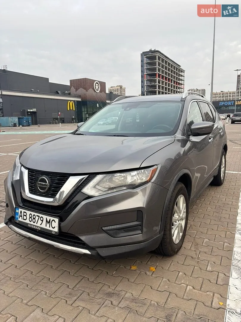 Nissan Rogue, 2020