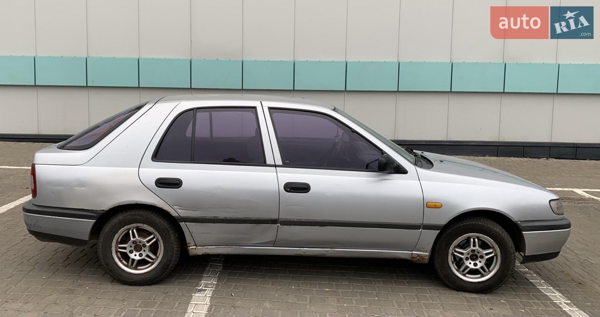 Nissan Sunny, 1991