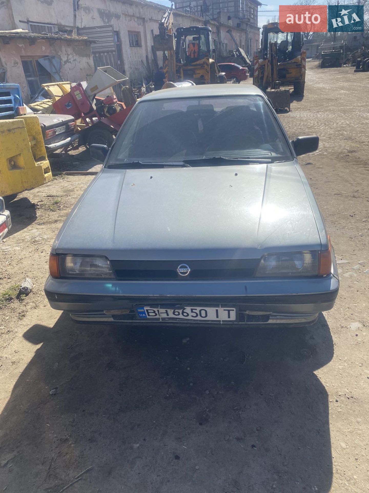 Nissan Sunny, 1986