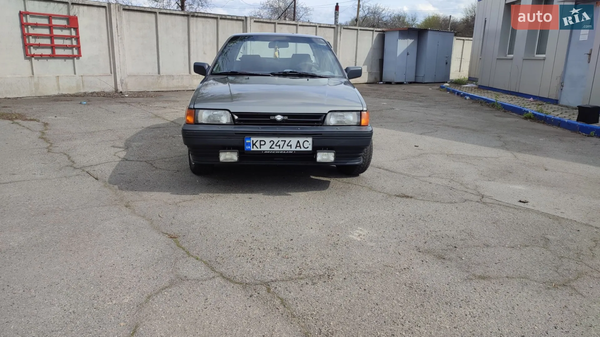 Nissan Sunny, 1986