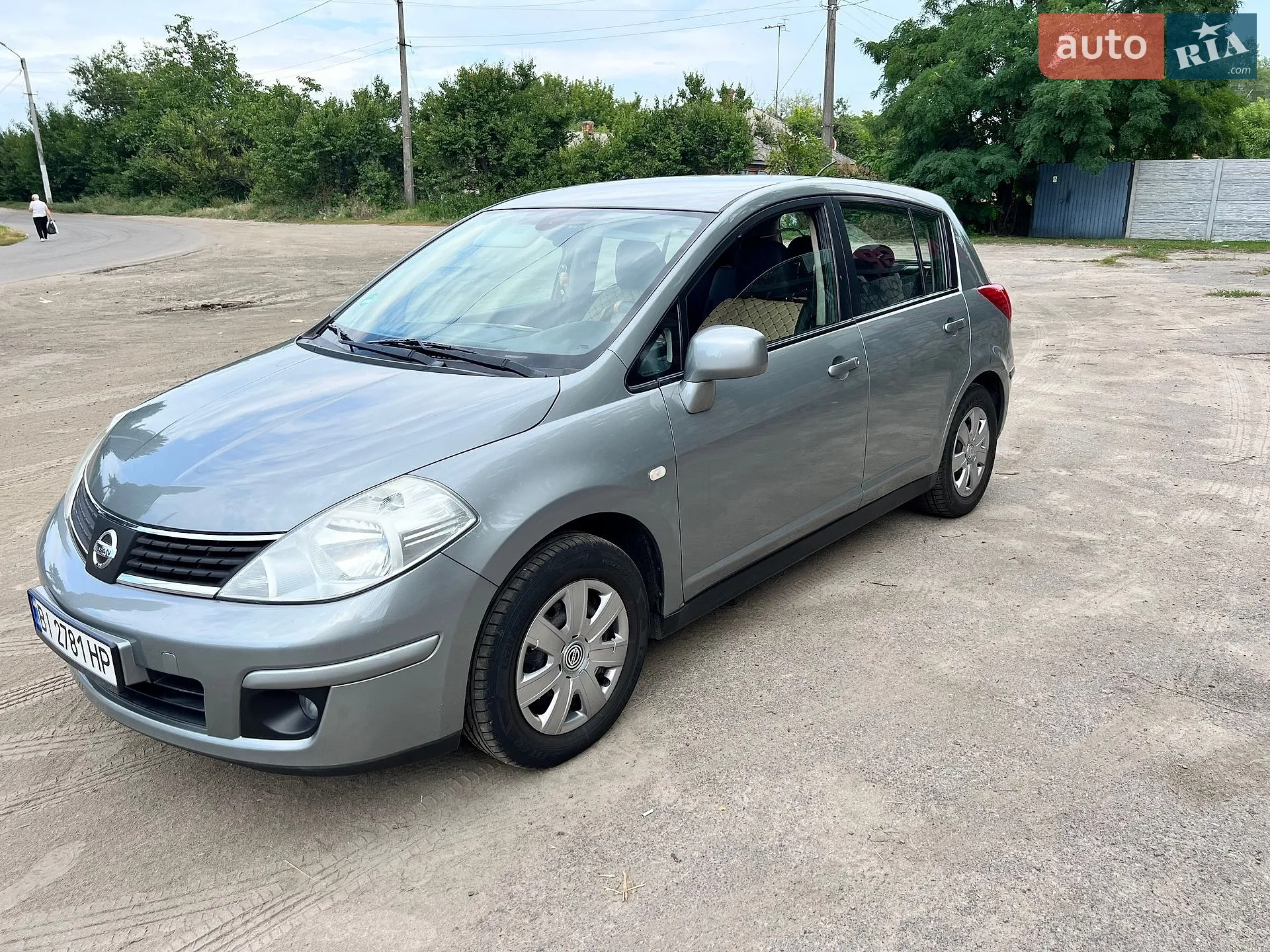 Nissan TIIDA, 2008