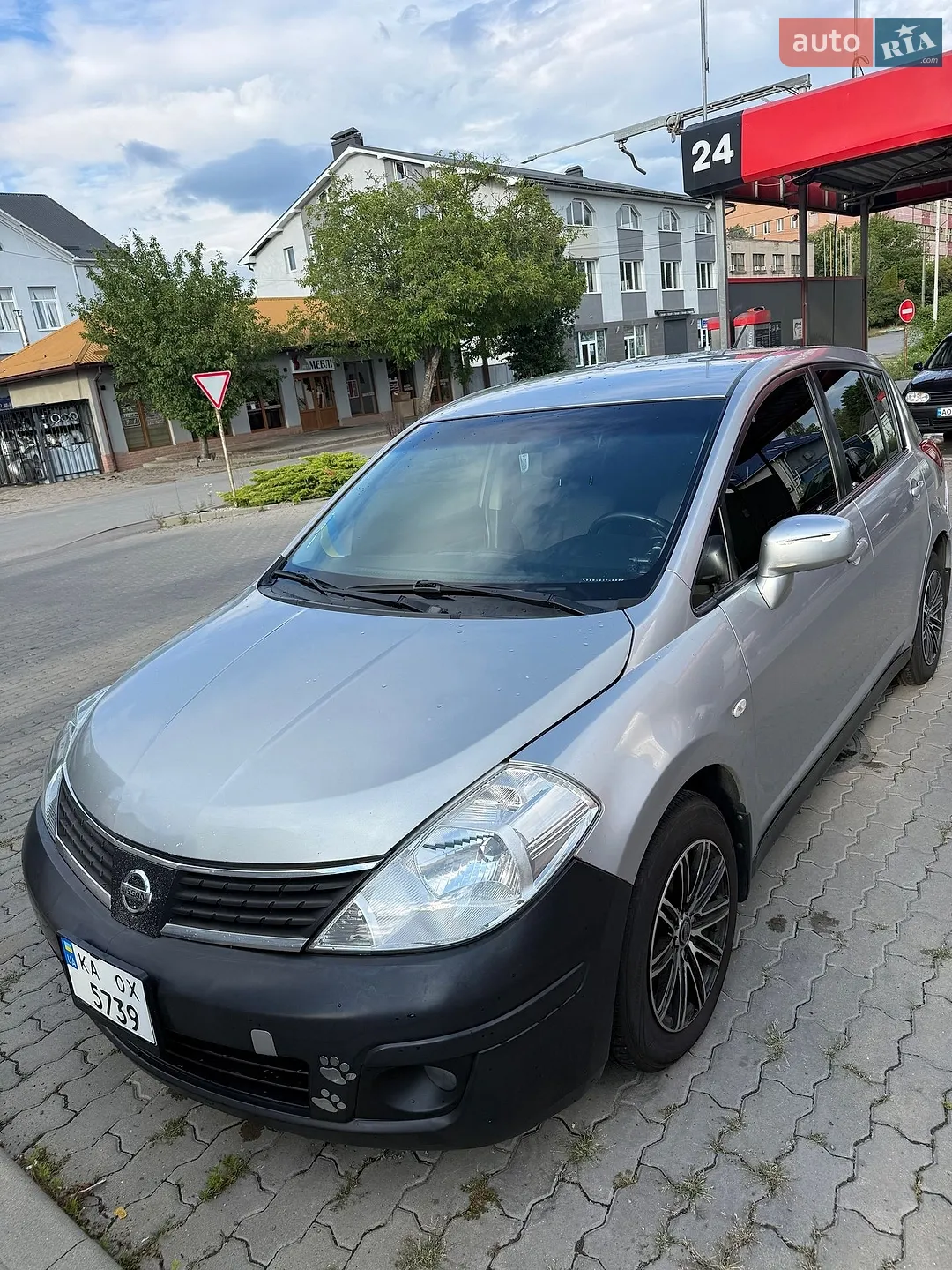 Nissan TIIDA, 2008