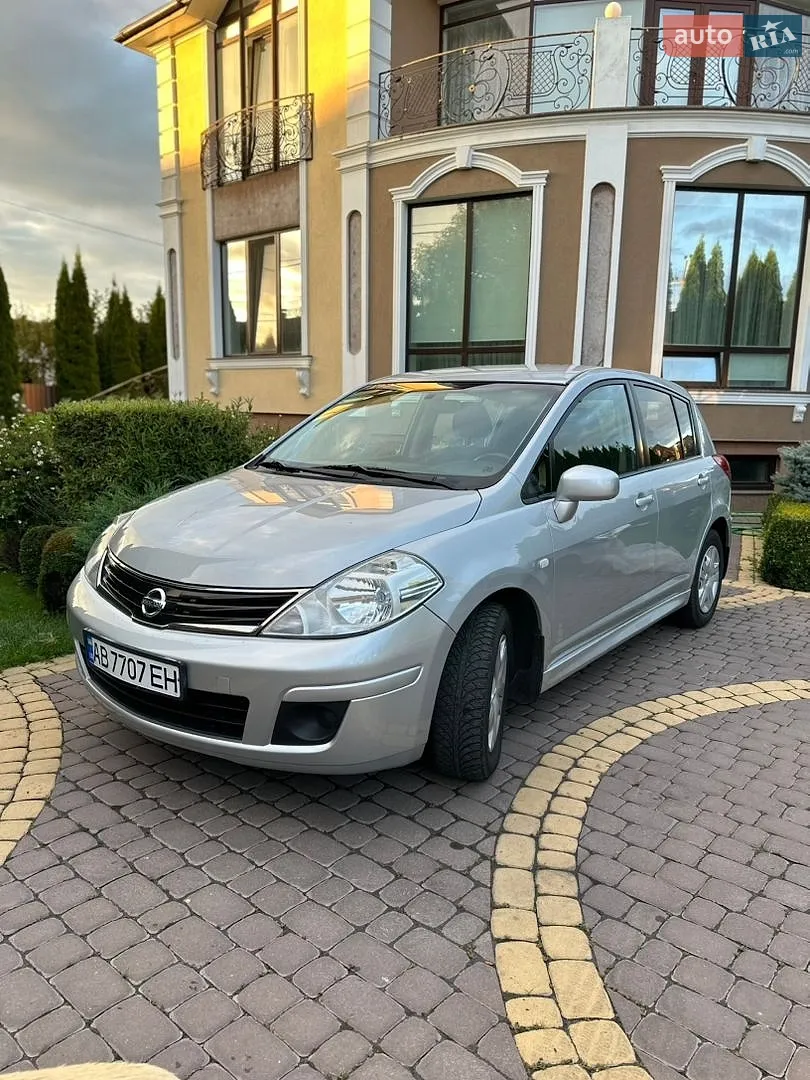 Nissan TIIDA, 2013