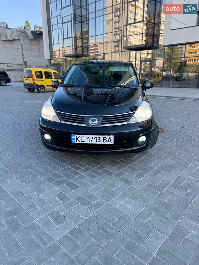 Nissan TIIDA, 2008