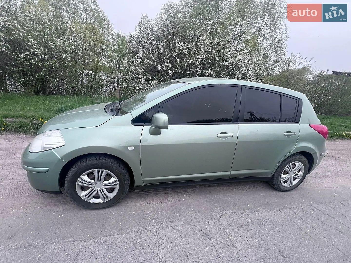 Nissan TIIDA, 2008