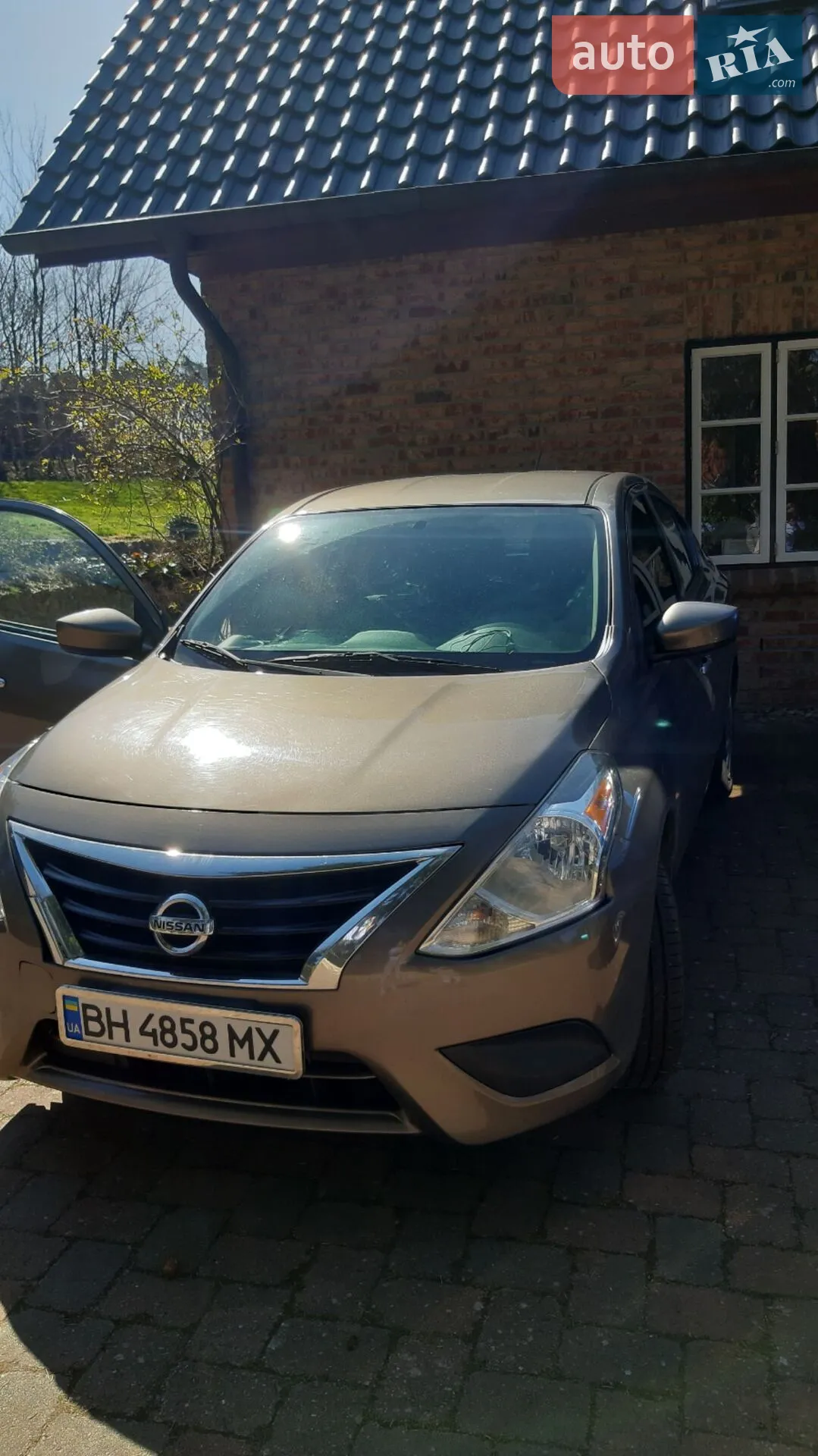 Nissan Versa, 2016