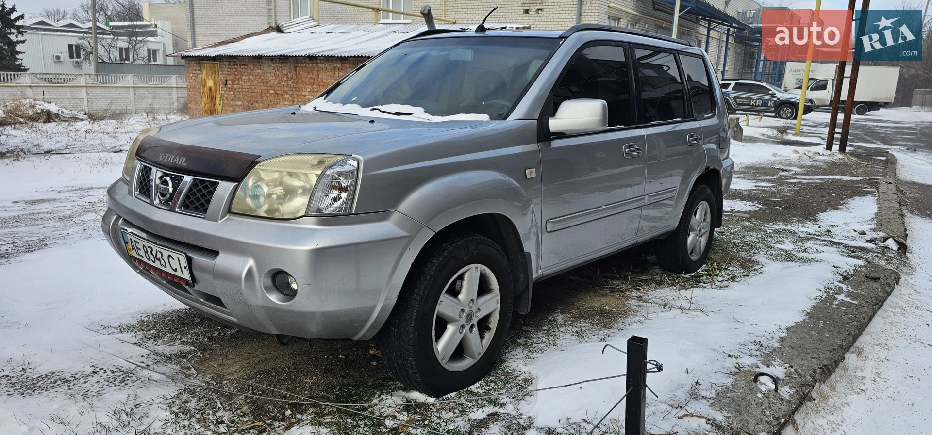 Nissan X-Trail, 2004