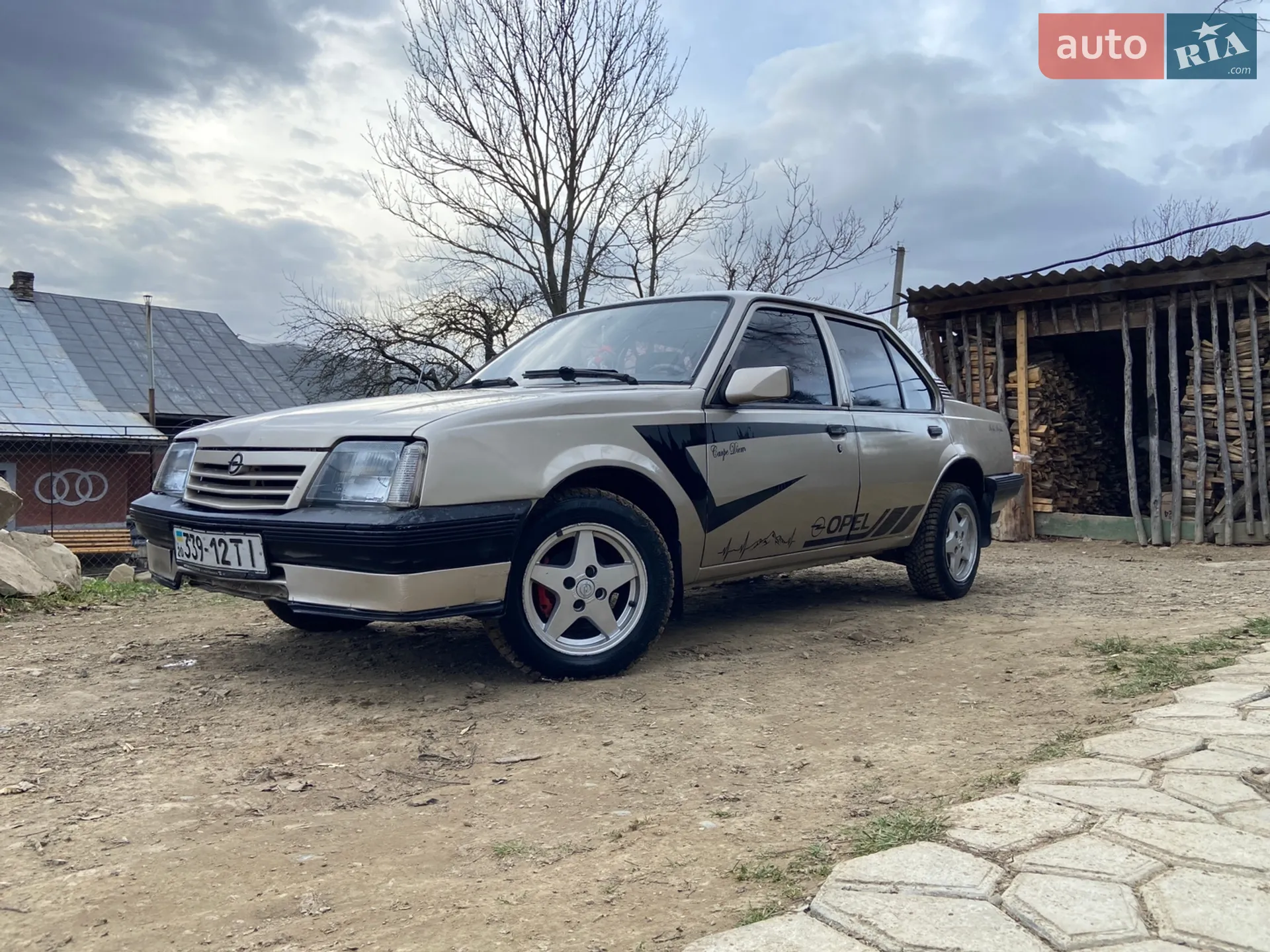 Opel Ascona, 1988