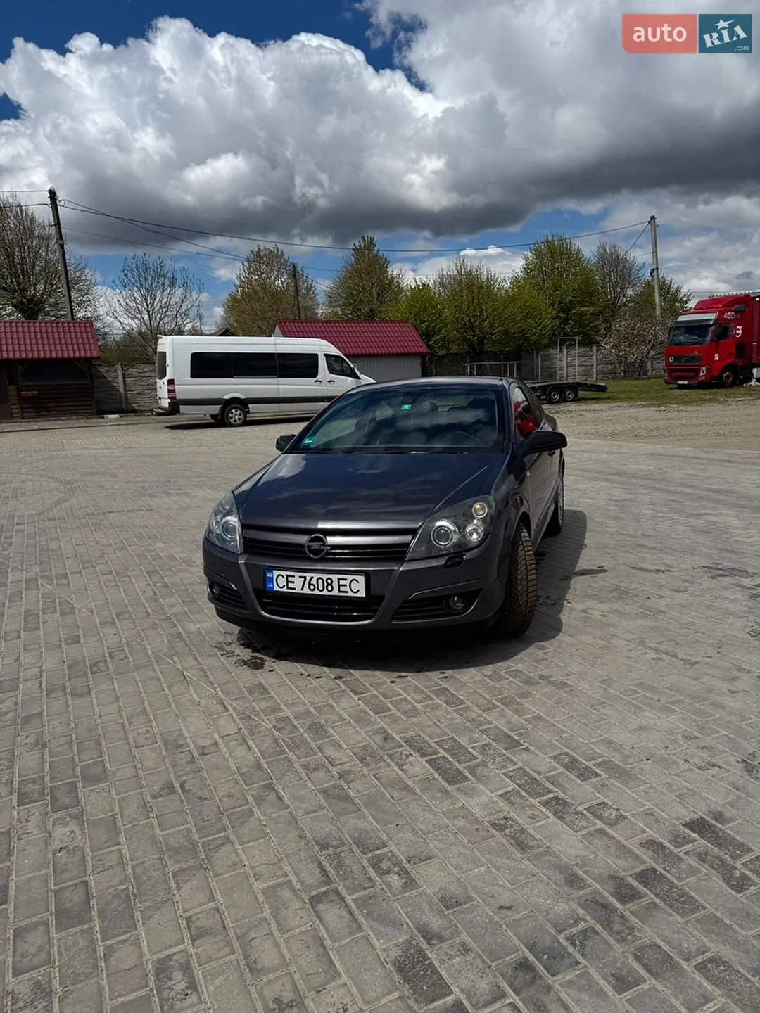 Opel Astra GTC, 2009