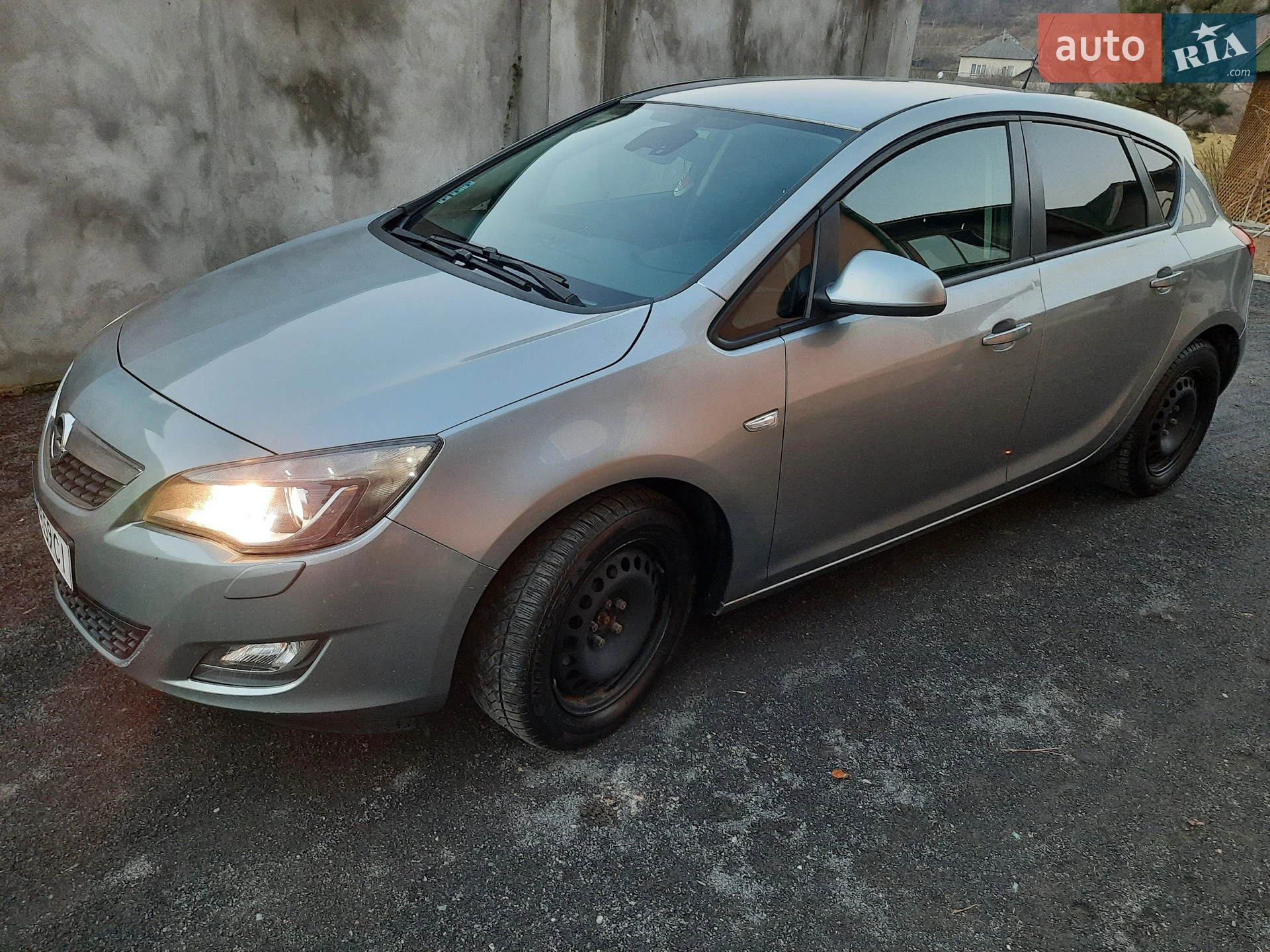 Opel Astra, 2010