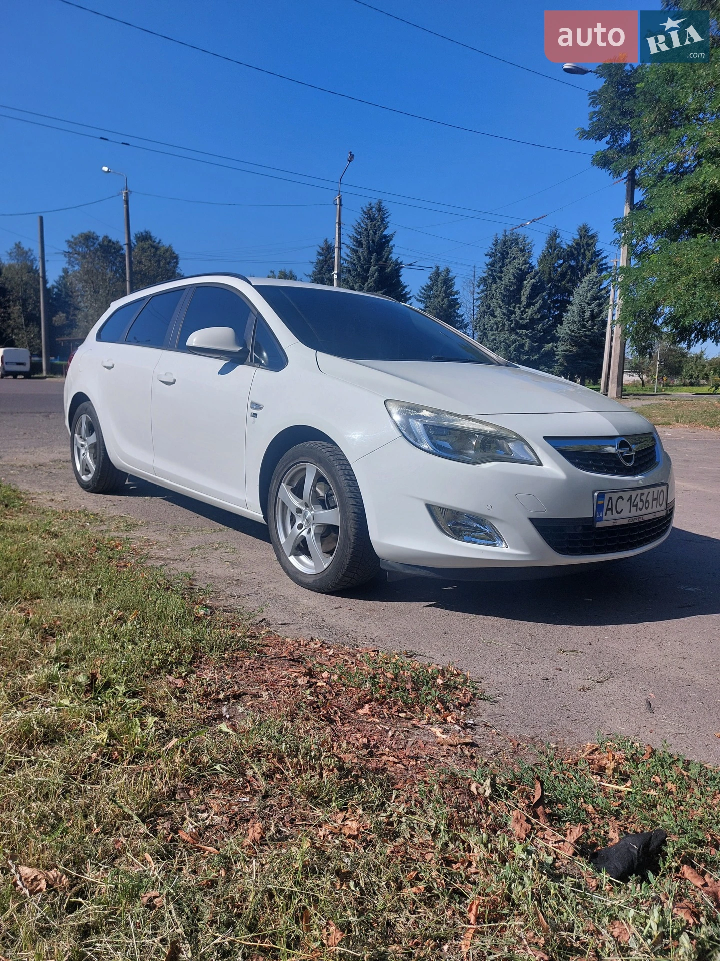 Opel Astra, 2012