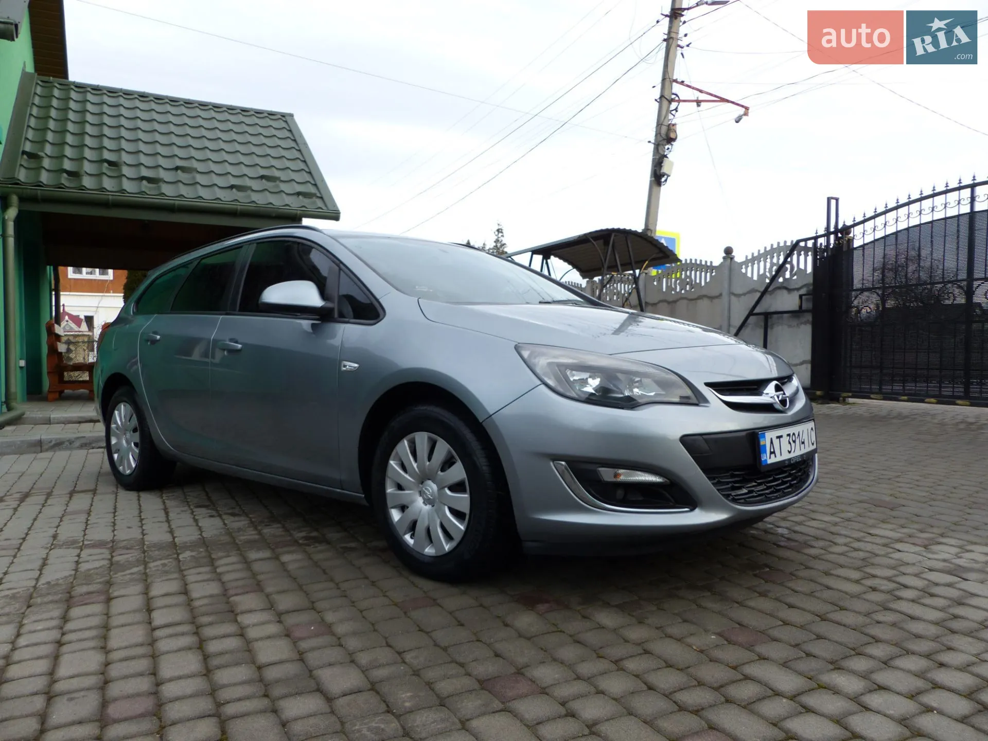 Opel Astra, 2013