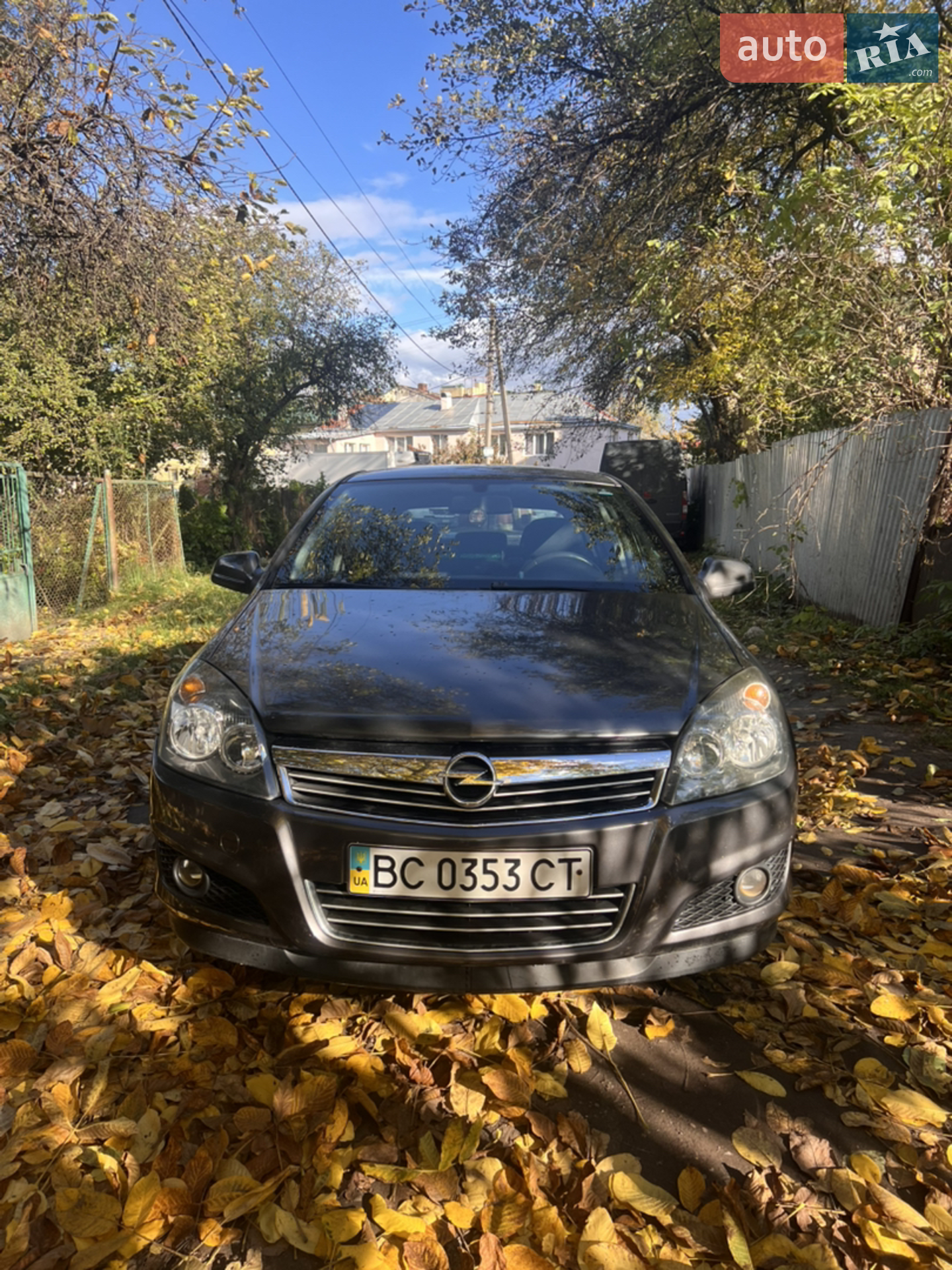 Opel Astra, 2012