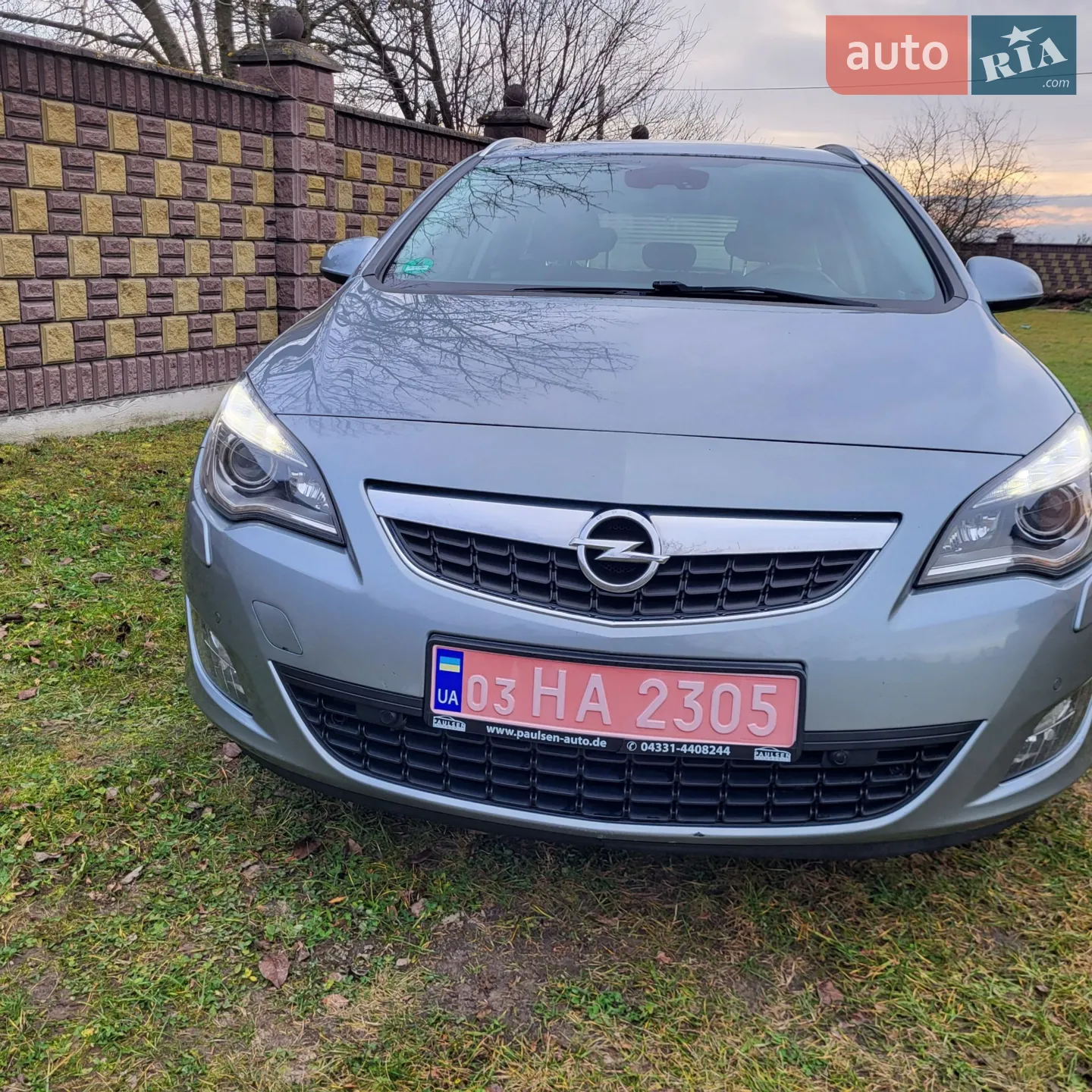 Opel Astra, 2011
