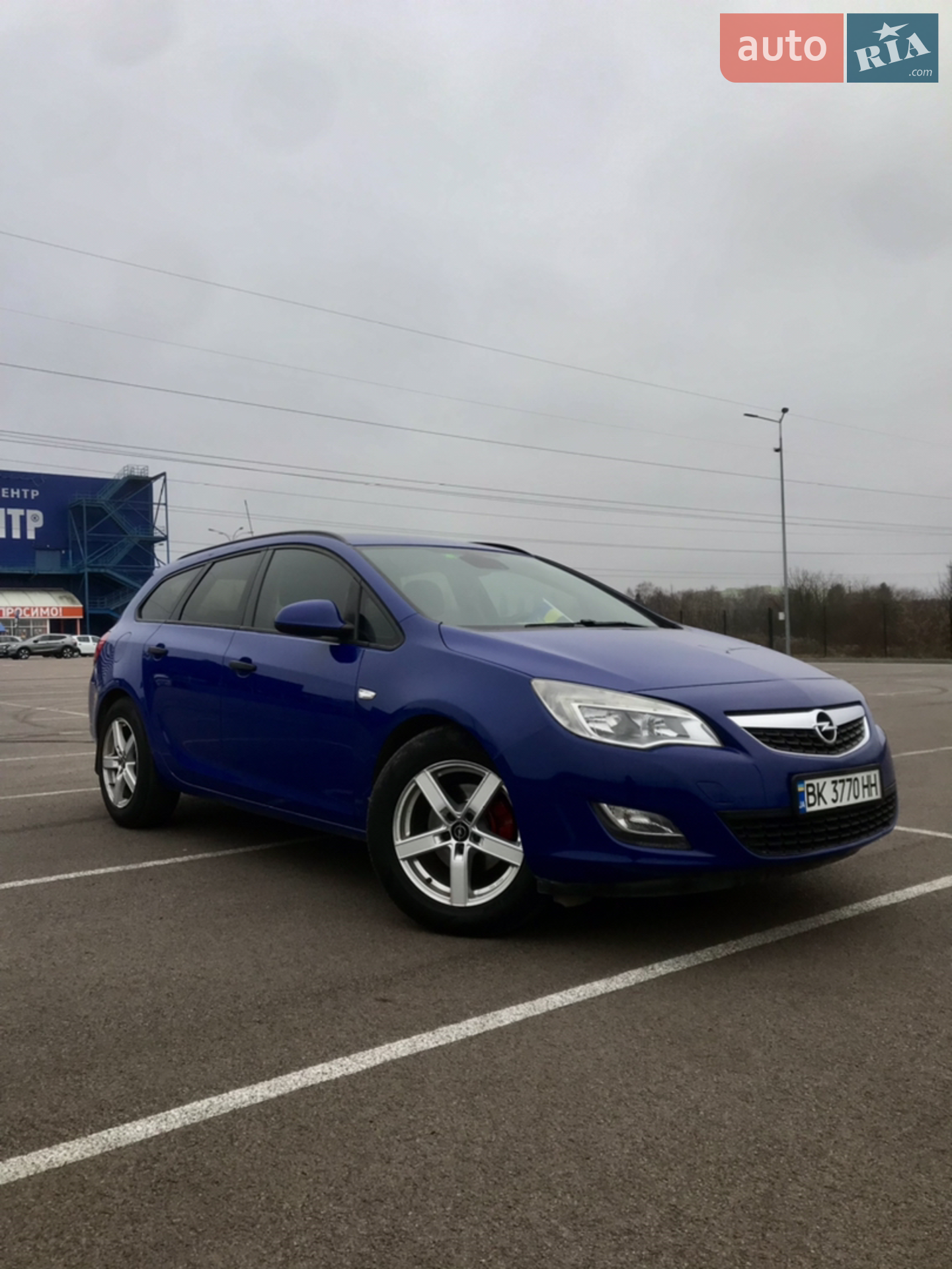 Opel Astra, 2011