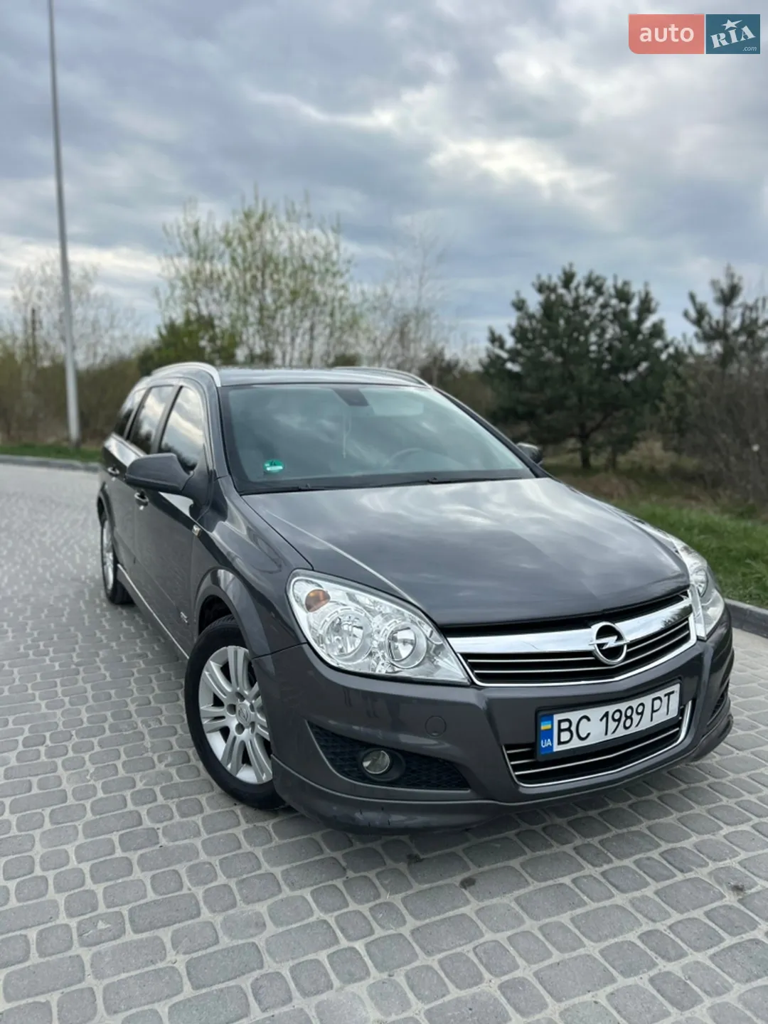 Opel Astra, 2010
