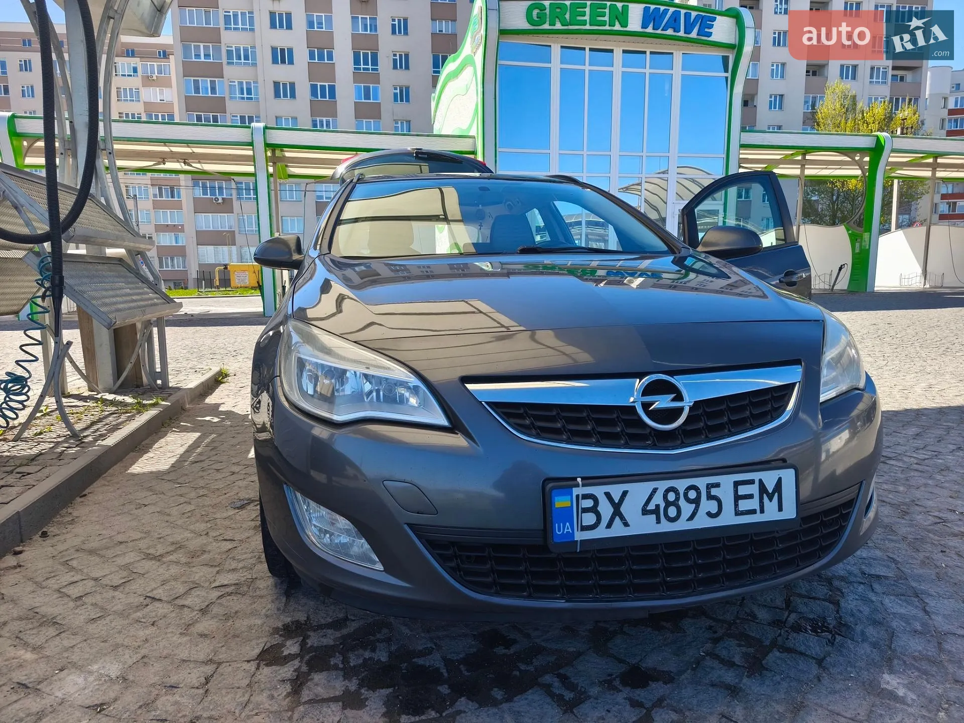Opel Astra, 2010