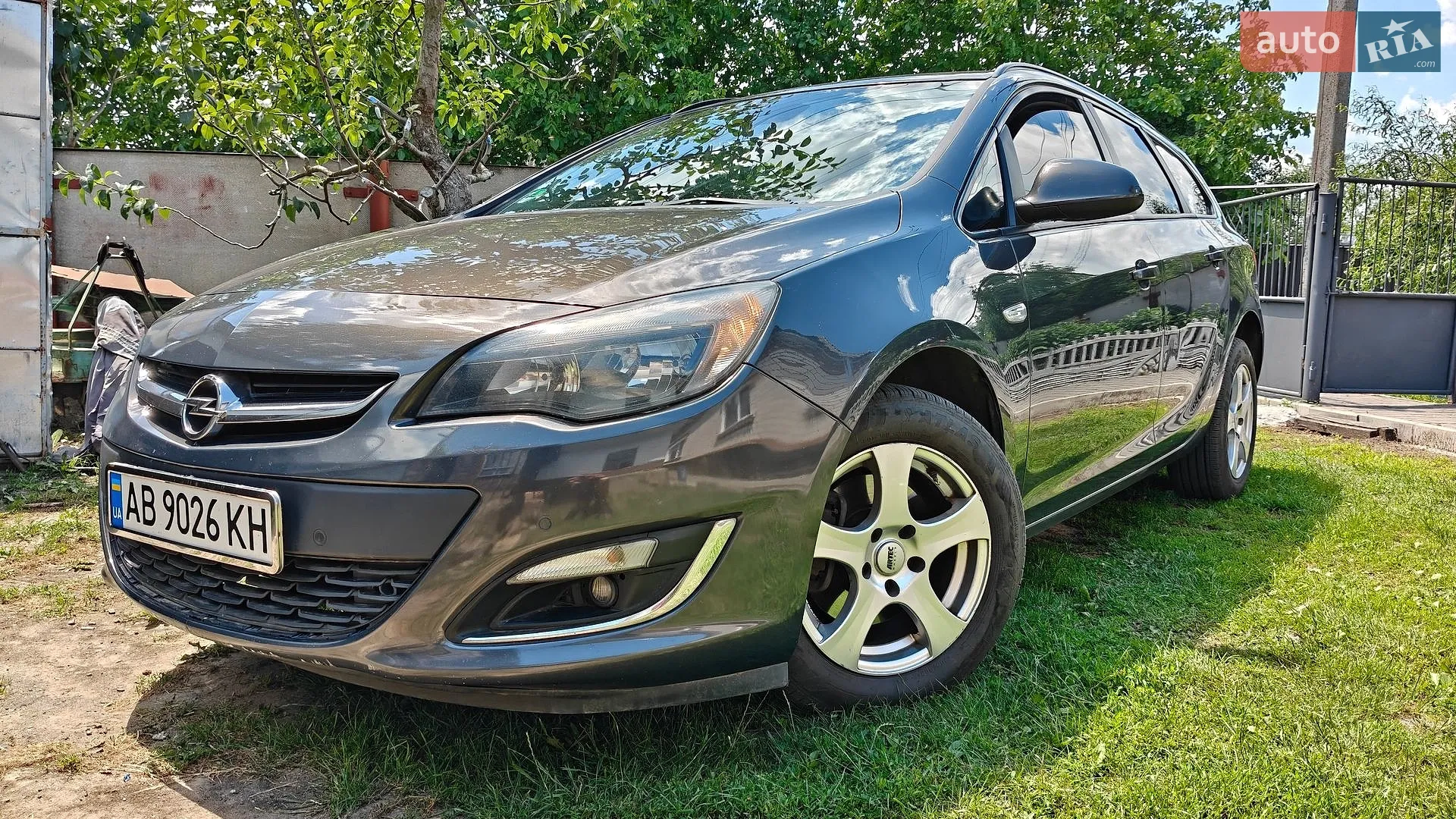 Opel Astra, 2012