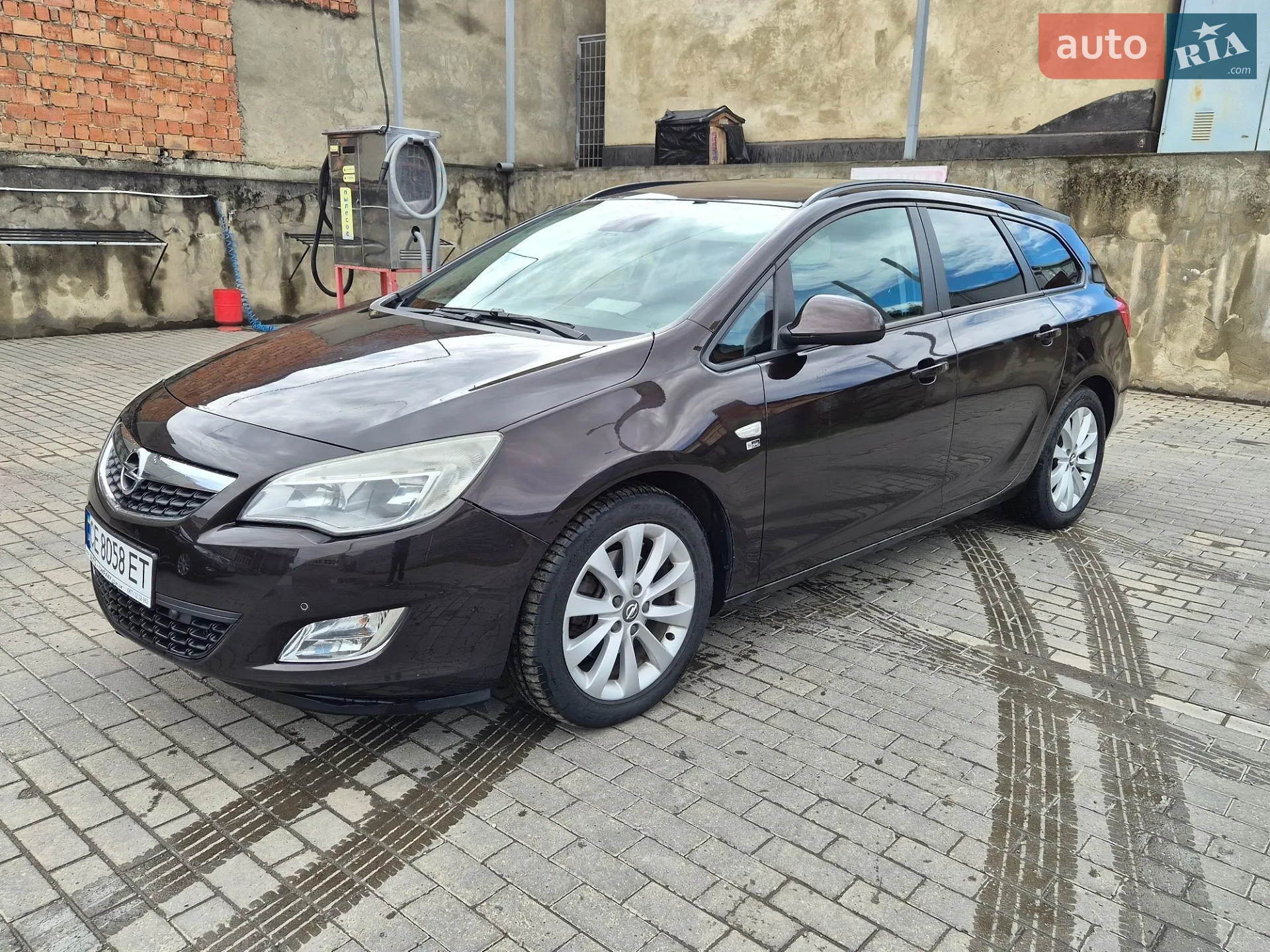 Opel Astra, 2012