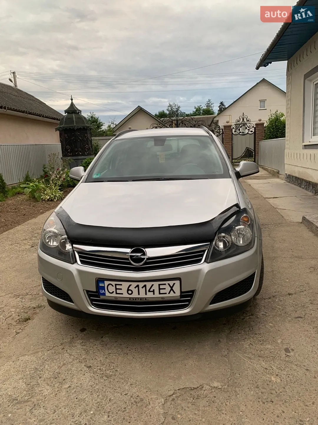 Opel Astra, 2010