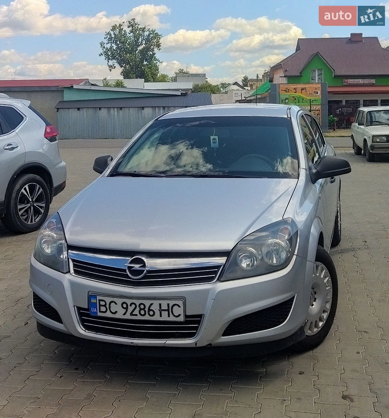 Opel Astra, 2011