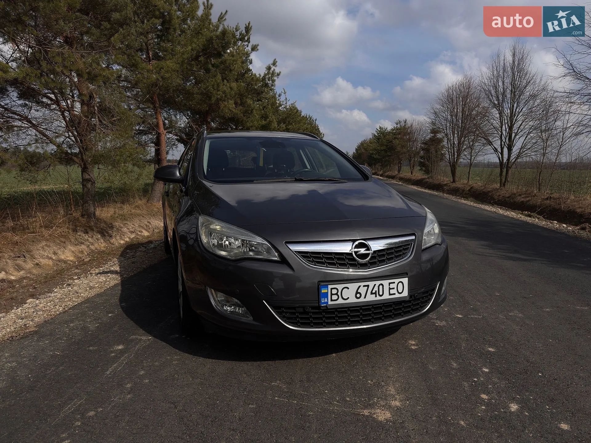Opel Astra, 2011