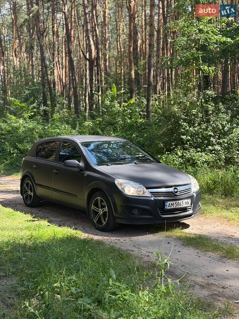 Opel Astra, 2008