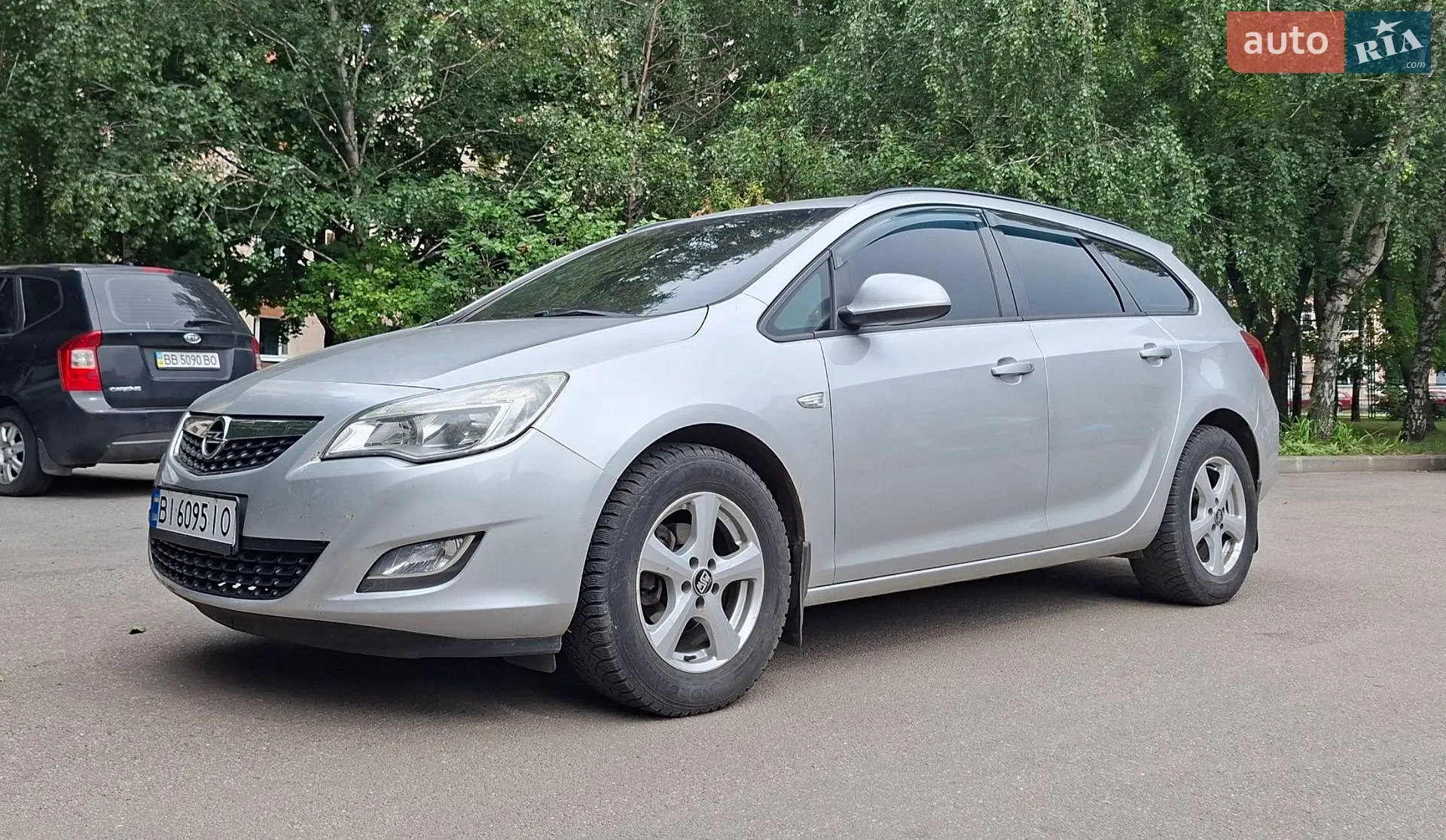 Opel Astra, 2010