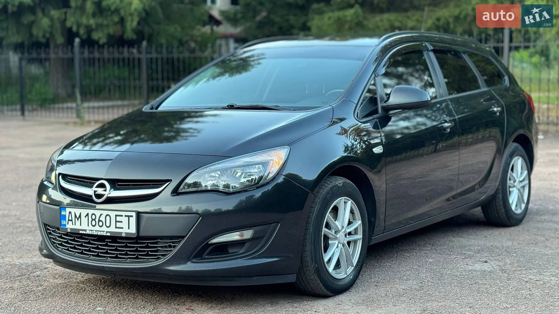 Opel Astra 2014 — 1