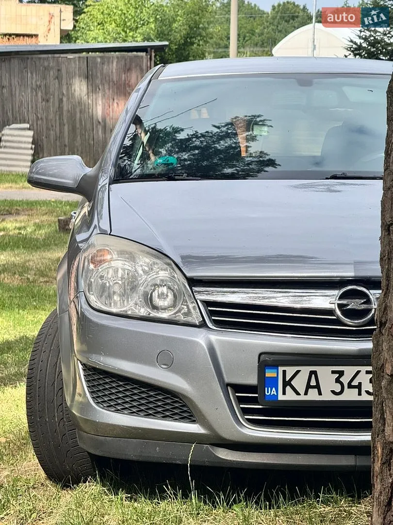 Opel Astra, 2008