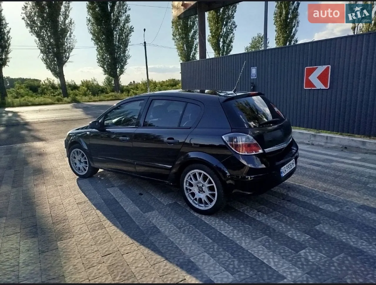 Opel Astra, 2008