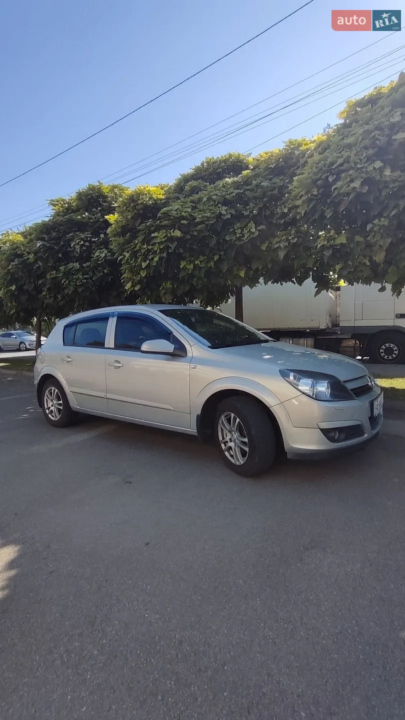 Opel Astra, 2005