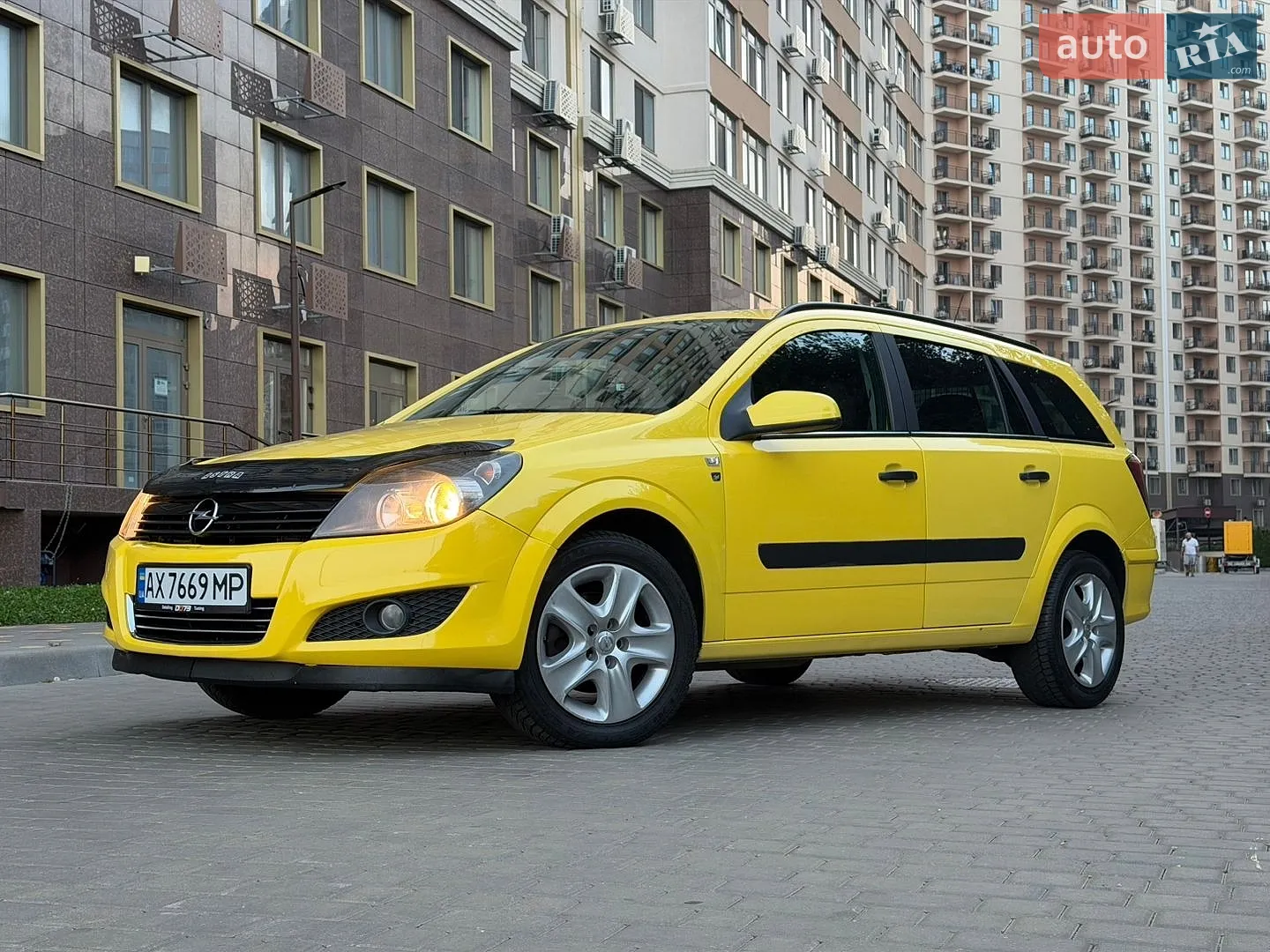 Opel Astra, 2010