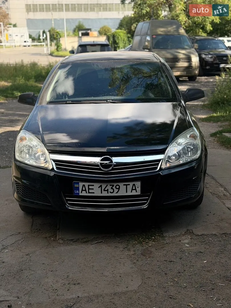 Opel Astra, 2008