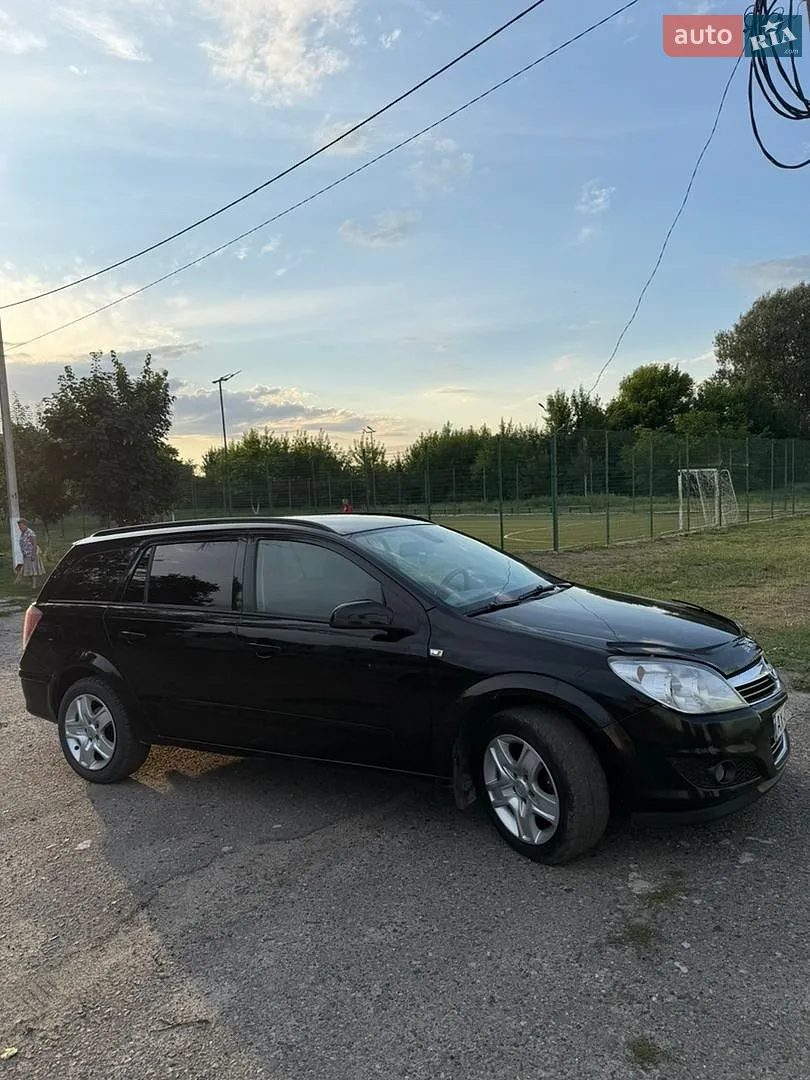 Opel Astra, 2009