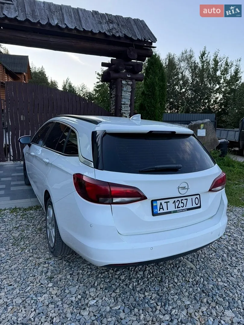 Opel Astra, 2017