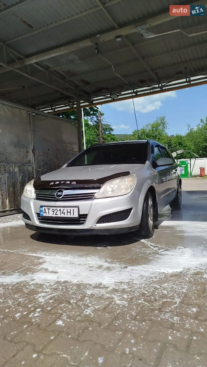 Opel Astra, 2008
