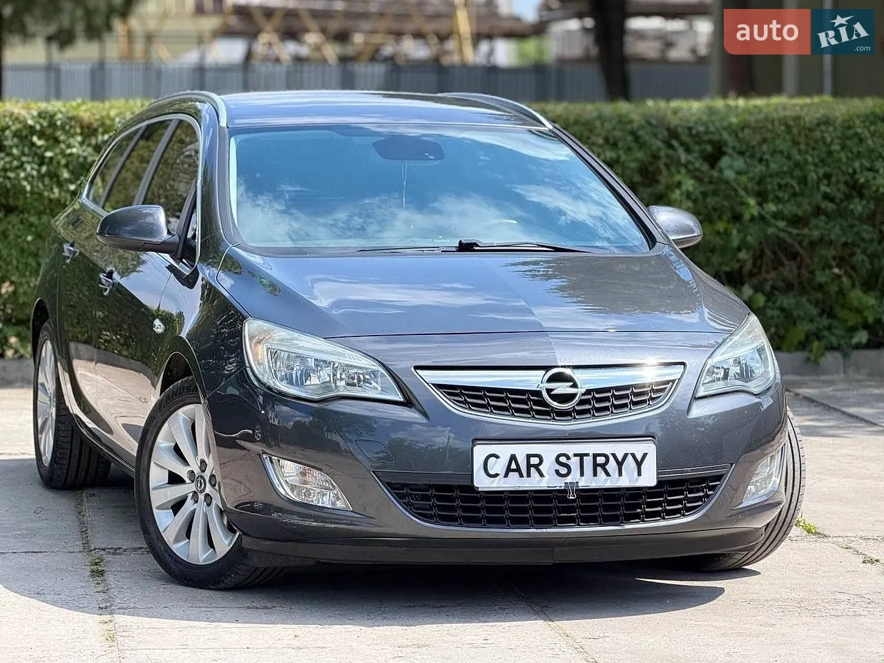 Opel Astra, 2012