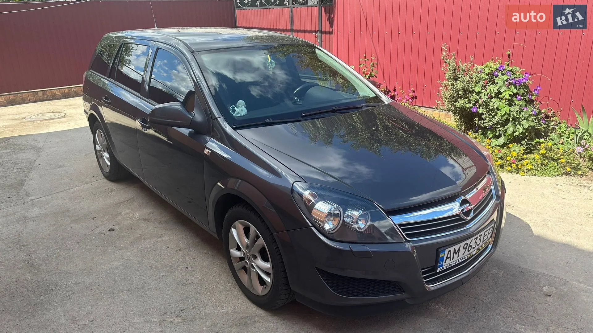 Opel Astra, 2010