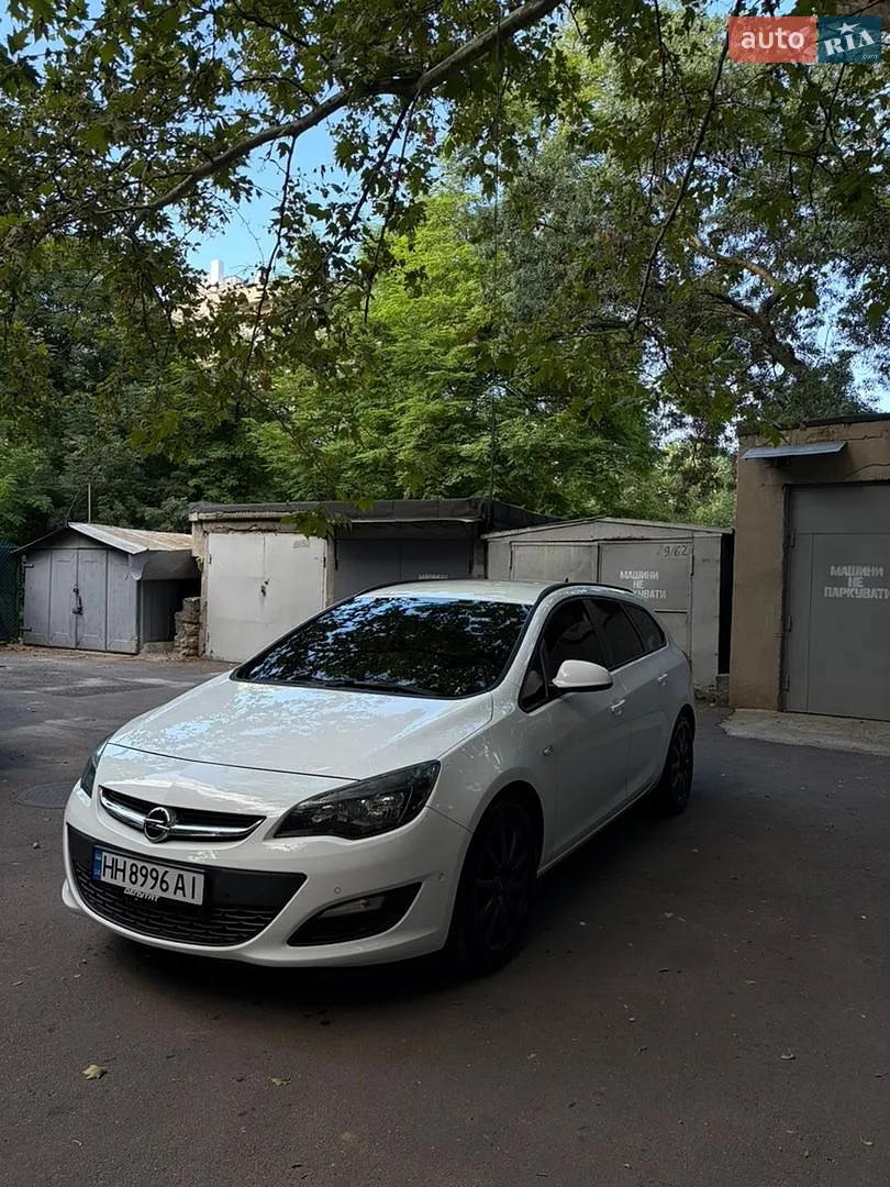 Opel Astra, 2015