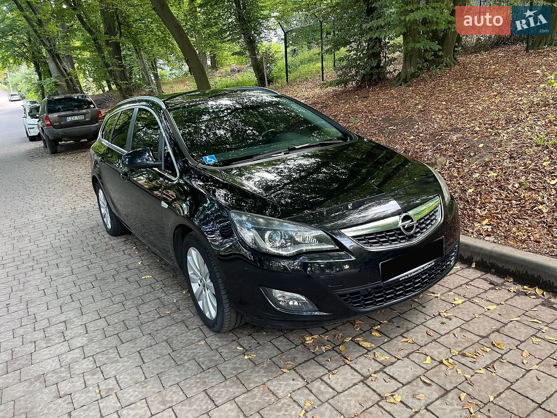 Opel Astra, 2011