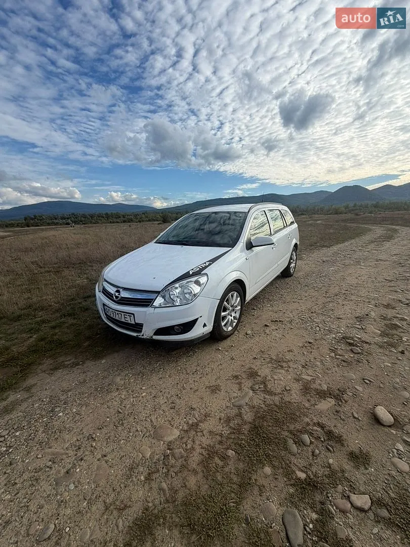 Opel Astra, 2008